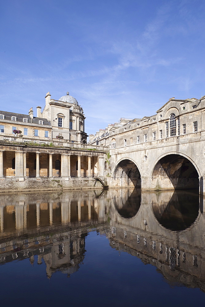 River Avon and Pulteney Bridge, Bath, UNESCO World Heritage Site, Somerset, England, United Kingdom, Europe