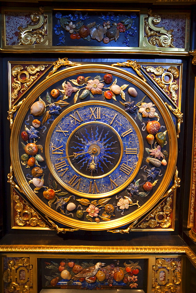 Clock Cabinet dating from 1824, Victoria and Albert Museum, London, England, United Kingdom, Europe