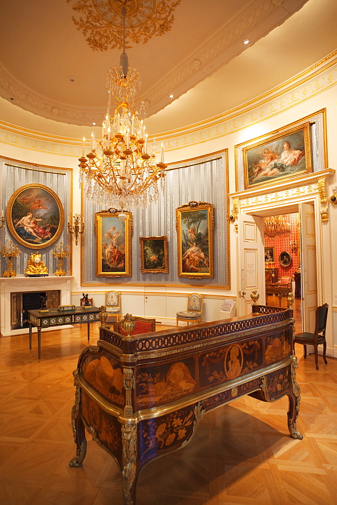 The Oval Drawing Room, The Wallace Collection Art Gallery, London, England, United Kingdom, Europe