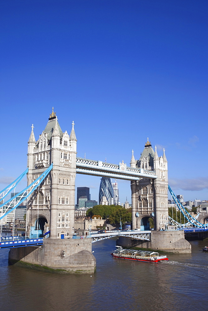 Tower Bridge and River Thames, London, England, United Kingdom, Europe