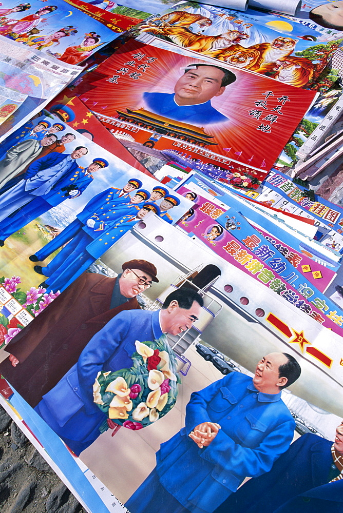 Decoration posters of Mao Zedong, Dali, Yunnan Province, China, Asia