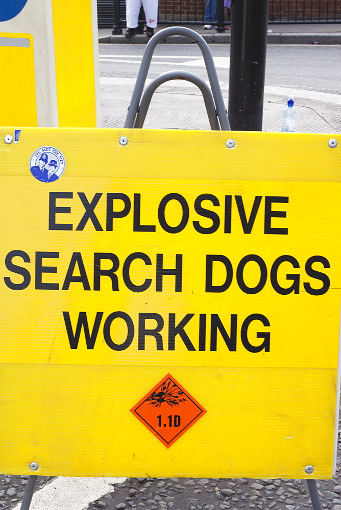 Explosive Search Dogs Working sign, London, England, United Kingdom, Europe