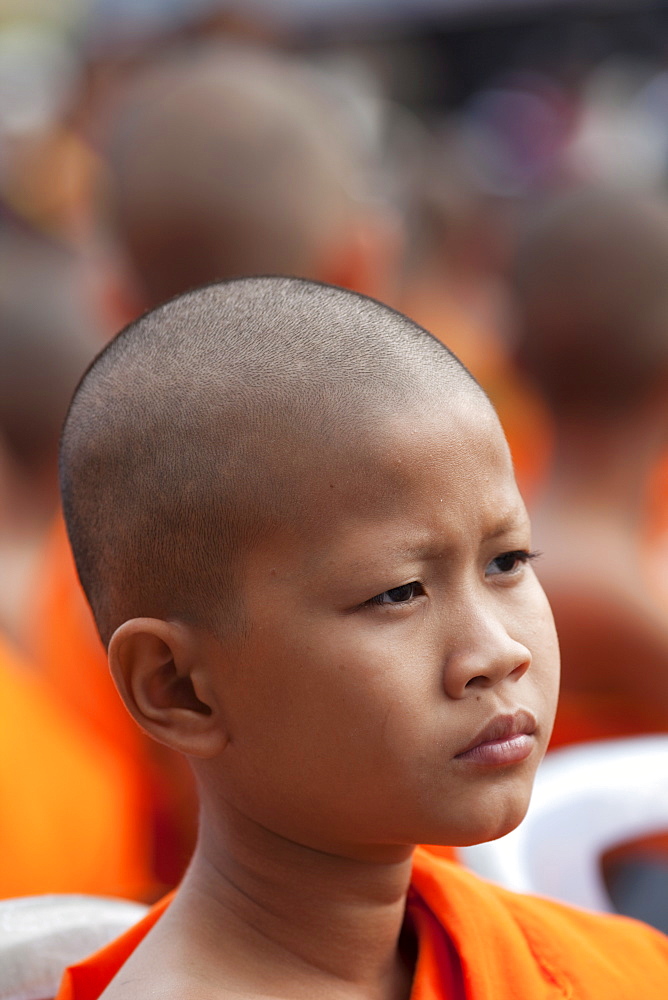 Young monk, Ayutthaya Historical Park, Ayutthaya, Thailand, Southeast Asia, Asia