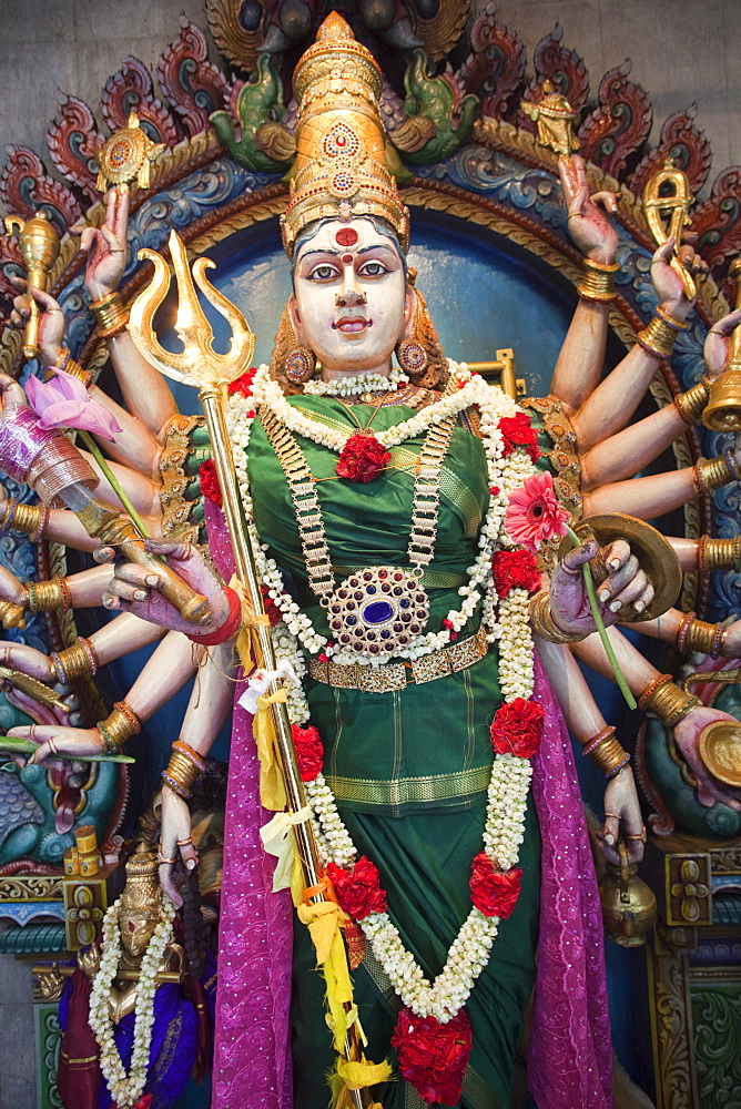 Statue of Lakshmi, Sri Veerama-kaliamman Hindu Temple, Little India, Singapore, Southeast Asia, Asia