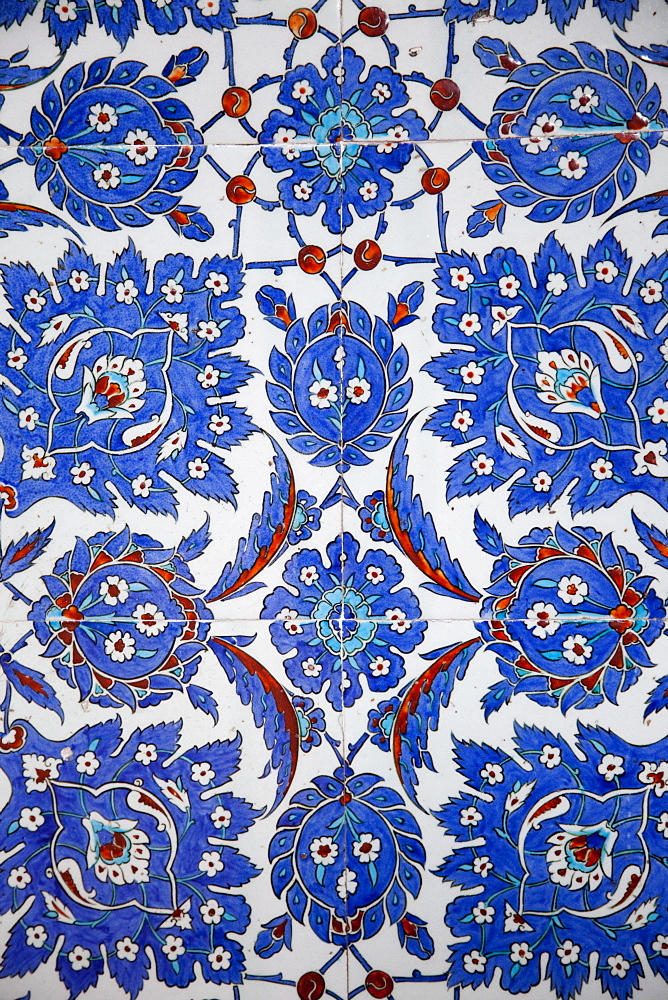 Tiling in the Rustempasa Mosque, Istanbul, Turkey, Europe