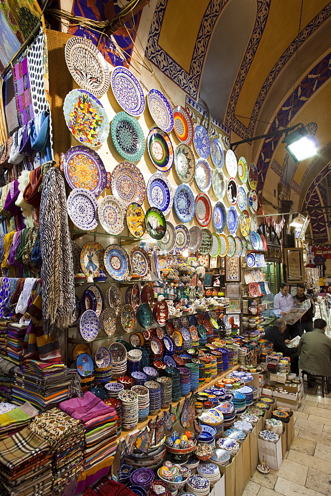 Ceramic crockery display, Grand Bazaar, Sultanahmet, Istanbul, Turkey, Europe