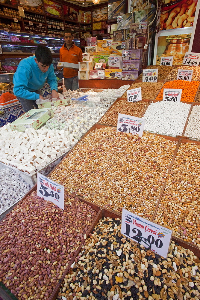 Nut shop in the Spice Bazaar, Sultanahmet, Istanbul, Turkey, Europe