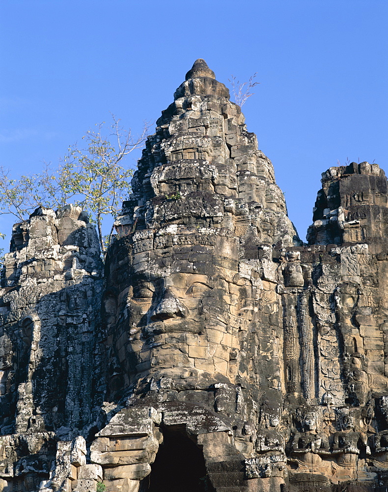 Carving of face of Lokesvara, South Gate, Angkor Thom, UNESCO World Heritage Site, Siem Reap, Cambodia, Indochina, Southeast Asia, Asia