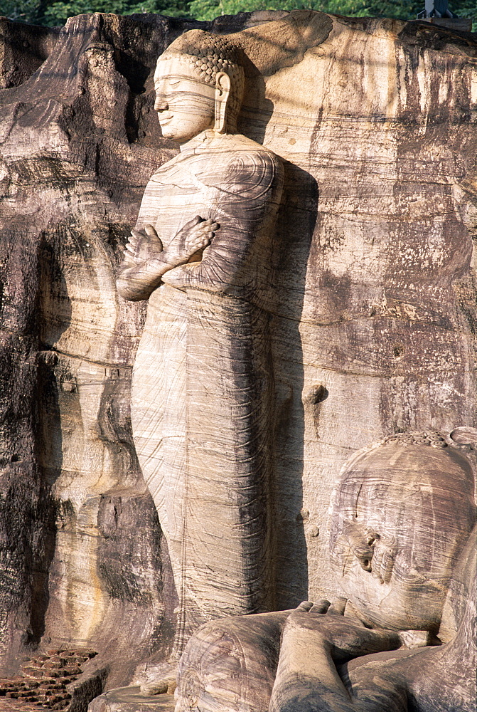 Standing and Reclining Buddha statues, Gal Vihara, Polonnaruwa, UNESCO World Heritage Site, Sri Lanka, Asia