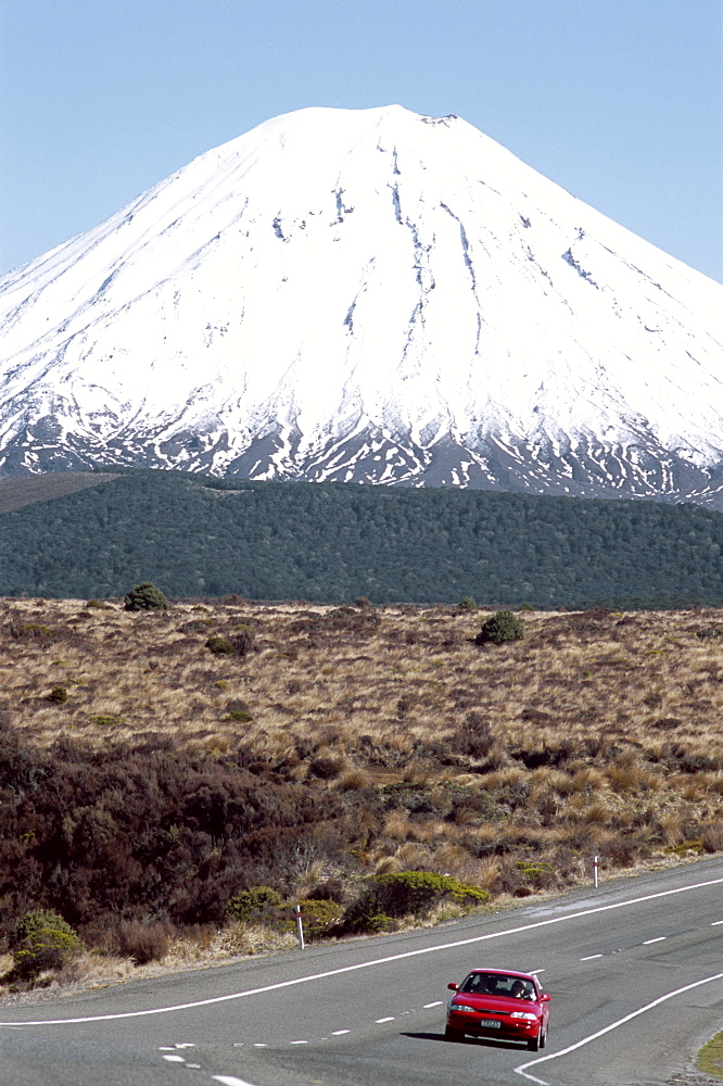 Mount Ngauruhoe and red car, Tongariro National Park, UNESCO World Heritage Site, Tongariro, North Island, New Zealand, Pacific