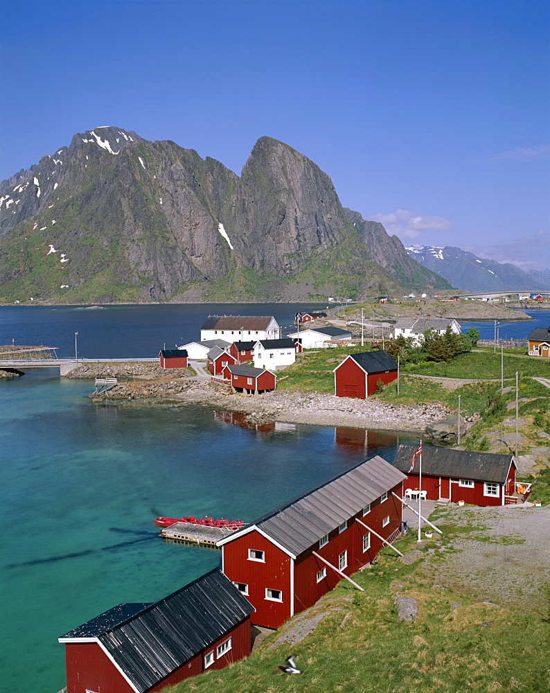 View of town with fishermen's cabins (Rorbus), Sakrisoy, Lofoten Islands, Norway, Scandinavia, Europe