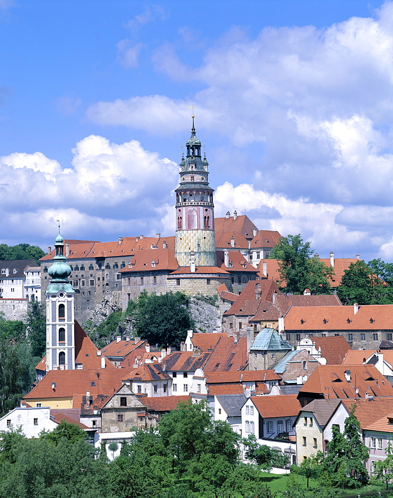 Old Town skyline, Cesky Krumlov, UNESCO World Heritage Site, South Bohemia, Czech Republic, Europe