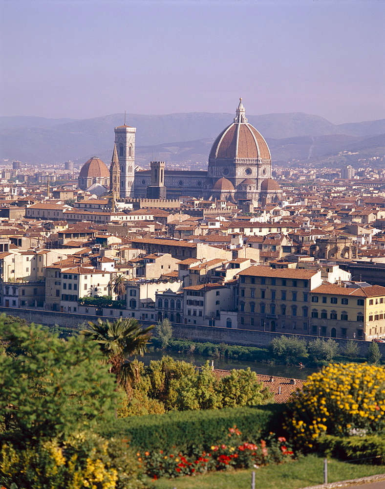 Duomo and Baptistry on the city skyline, Florence (Firenze), Tuscany (Toscana), Italy, Europe