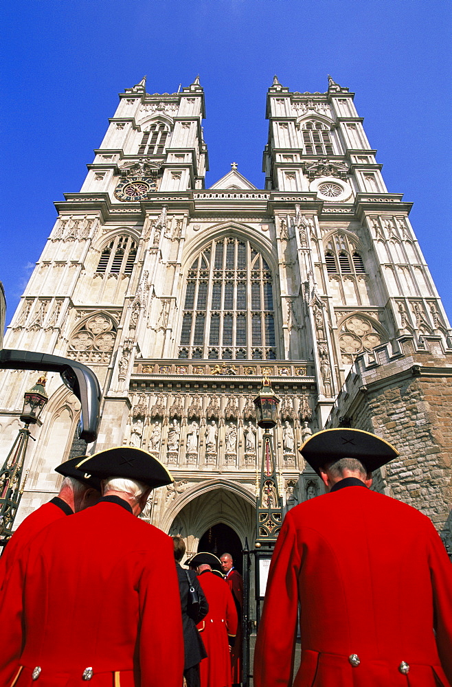 Chelsea Pensioners entering Westminster Abbey, London, England, United Kingdom, Europe