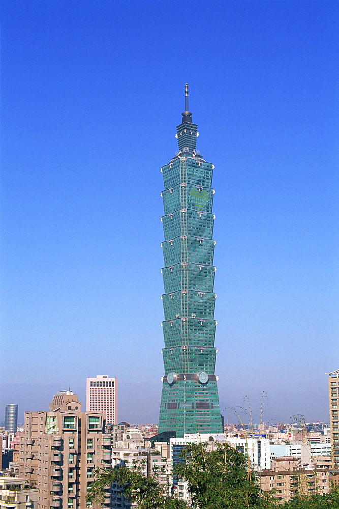 City skyline and Taipei 101 a skyscraper 1667 feet tall, Taipei, Taiwan, Asia