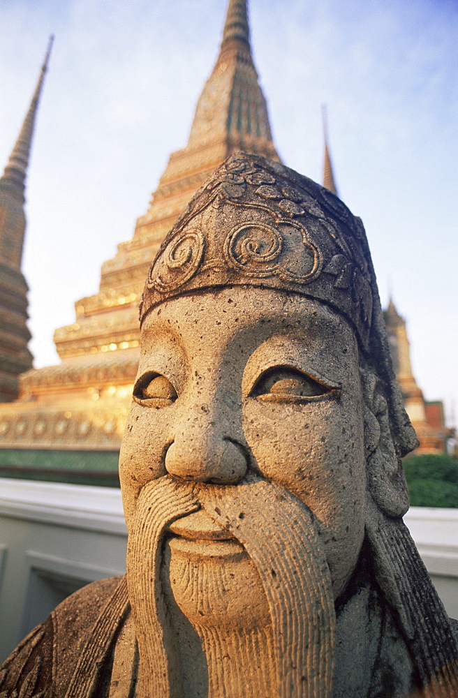 Statue and stupas, Wat Pho, Bangkok, Thailand, Southeast Asia, Asia