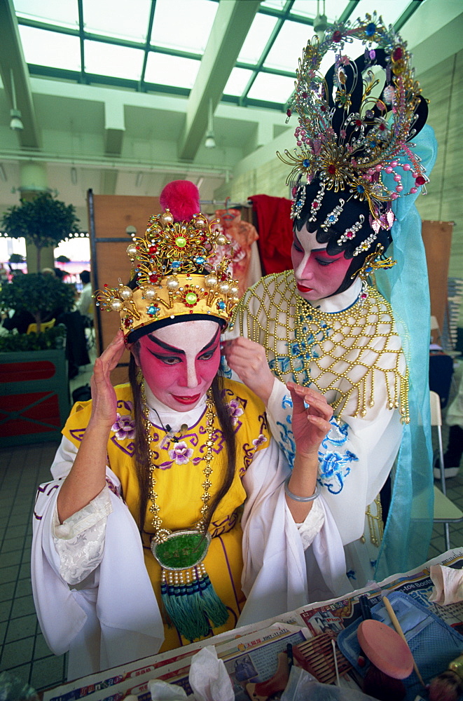 Actors dressing in Chinese Opera costumes, Hong Kong, China, Asia