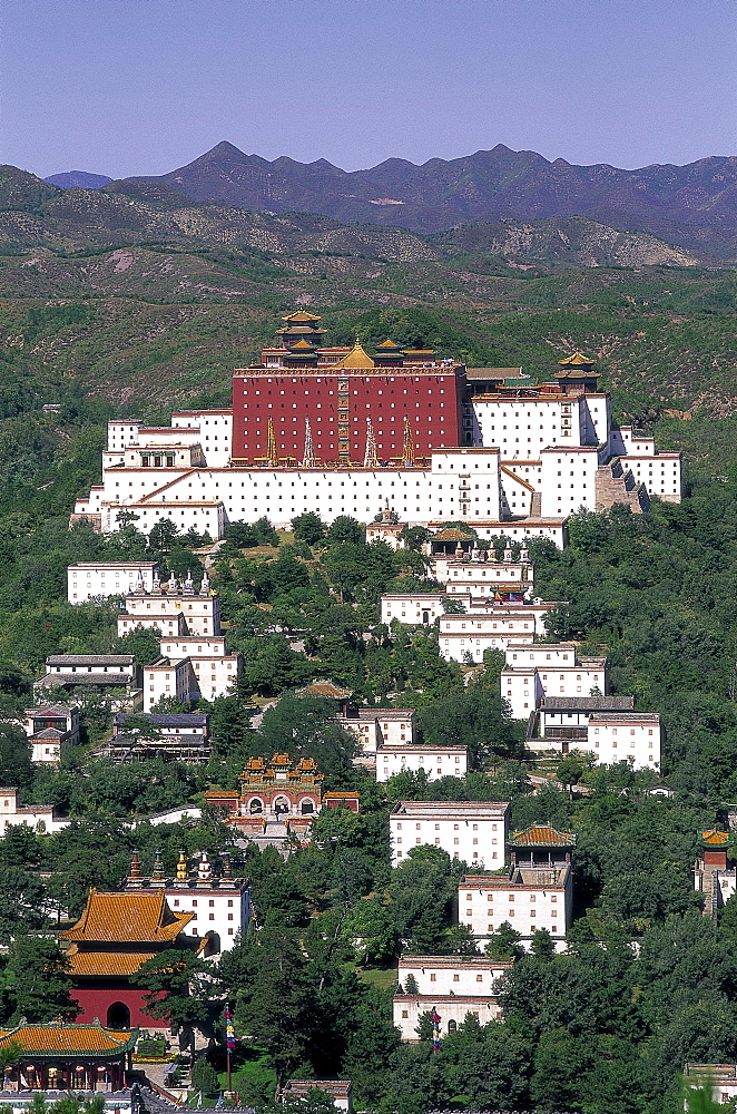 Temple of Potaraka Doctrine dating from 1771, UNESCO World Heritage Site, Chengde, Hebei Province, China, Asia