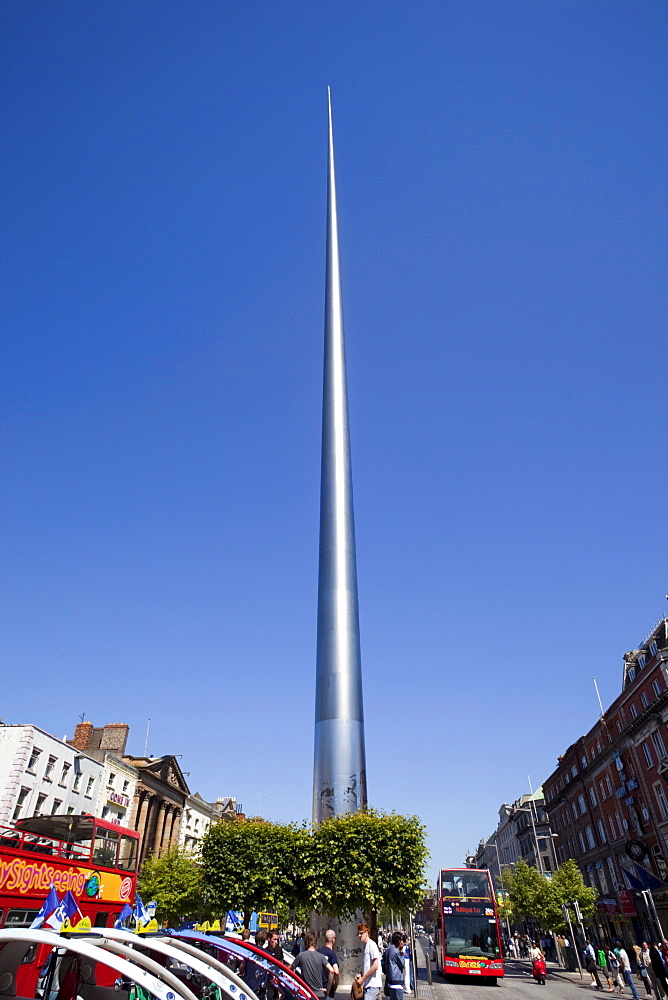 Spire of Dublin (Monument of Light) by Ian Ritchie Architects in O'Connell Street, Dublin, Republic of Ireland, Europe