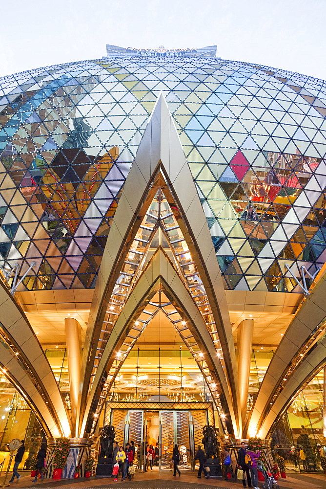 Grand Lisboa and Casino Lisboa Hotel and Casino entrance, Macau, China, Asia