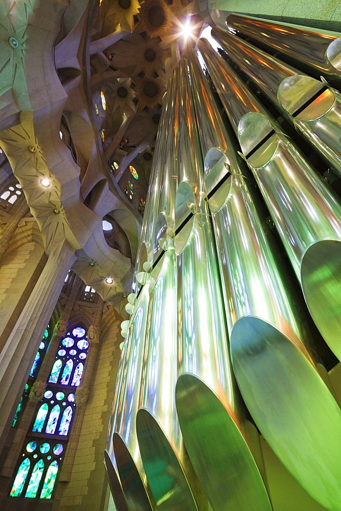 Organ and stained glass windows, Sagrada Familia, UNESCO World Heritage Site, Barcelona, Catalonia, Spain, Europe