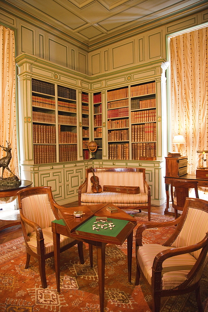 The Library, Cheverny Castle, Loir et Cher, Loire Valley, France, Europe