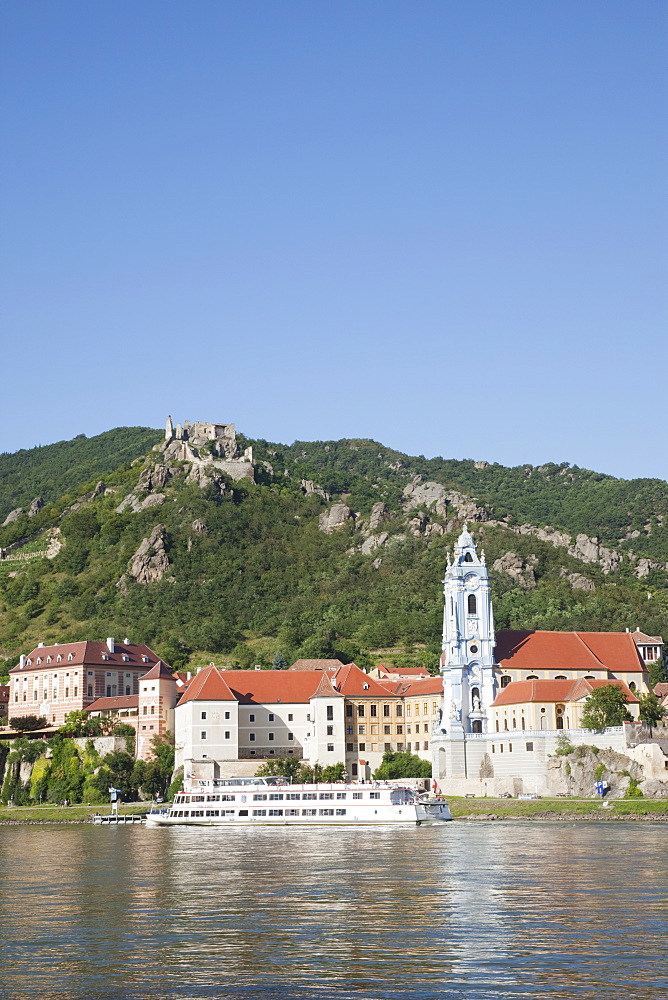 Durnstein and the Danube River, Wachau Cultural Landscape, UNESCO World Heritage Site, Austria, Europe