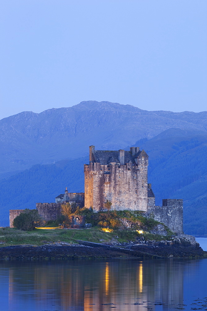 Eilean Donan Castle, Highlands, Scotland, United Kingdom, Europe