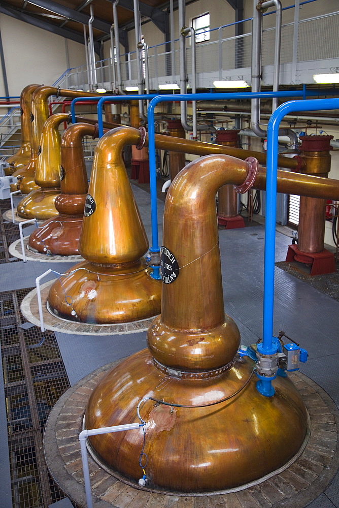 Copper stills, Glenfiddich Whisky Distillery, Dufftown, Speyside, Scotland, United Kingdom, Europe