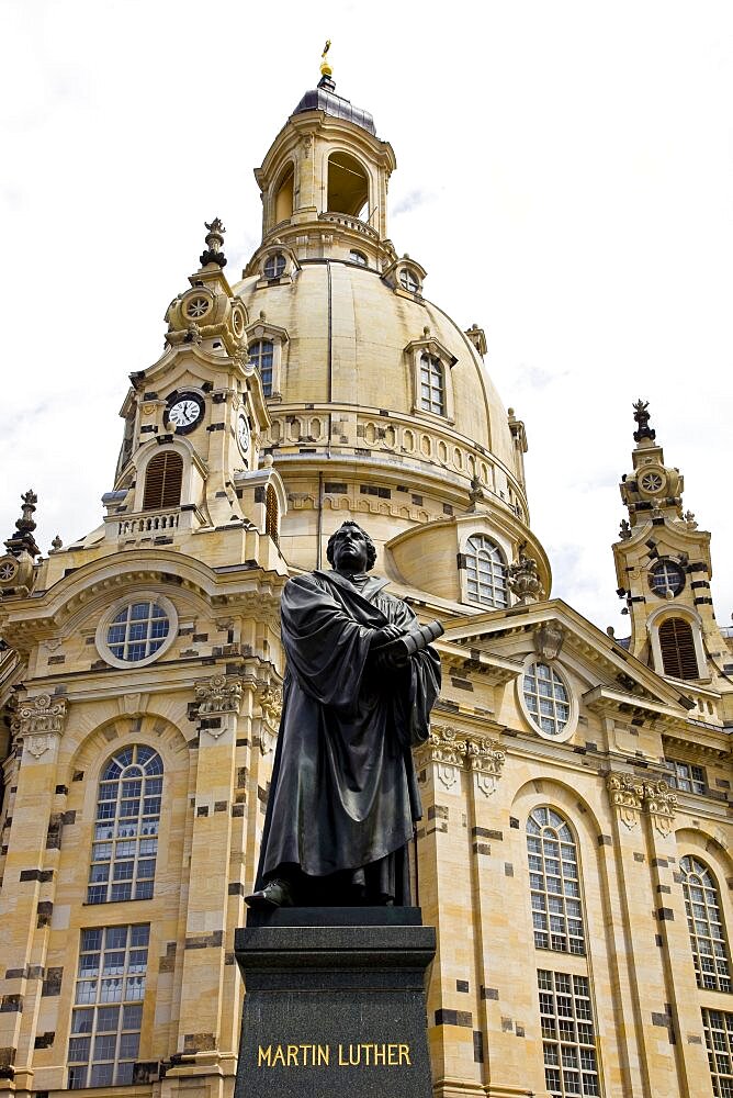 statue of Martin Luther in front of his church in the city of Dresden