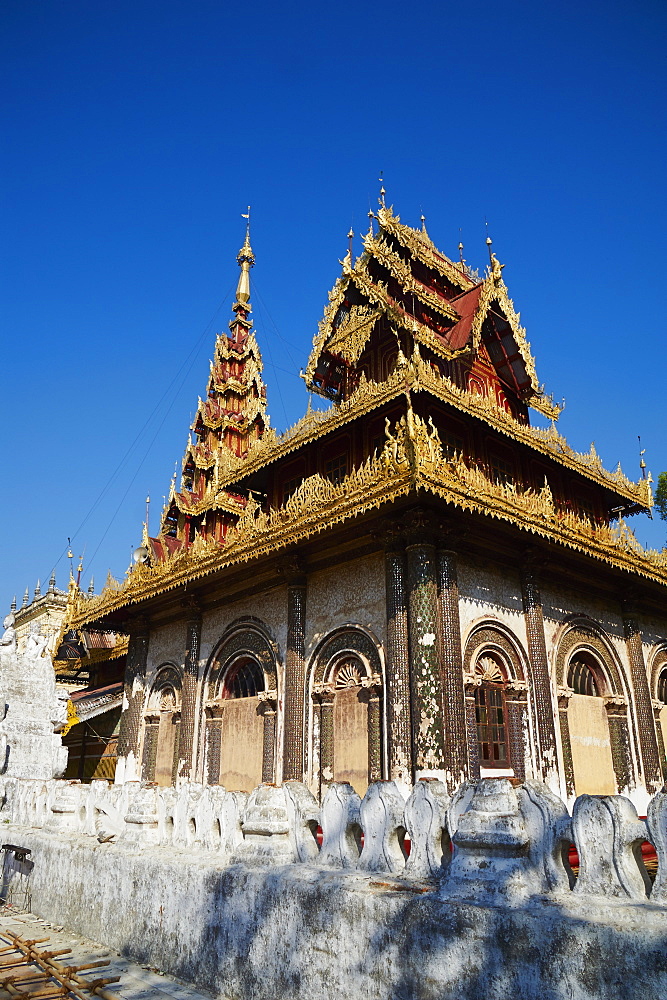 Kawhnat Monastery, near Maylamyine (Moulmein), Mon State, Myanmar (Burma), Asia