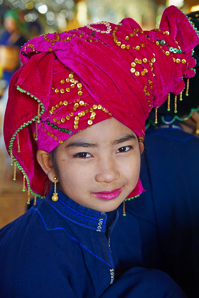 Young woman of the Pa-O ethnic group, Inle Lake, Shan State, Myanmar (Burma), Asia