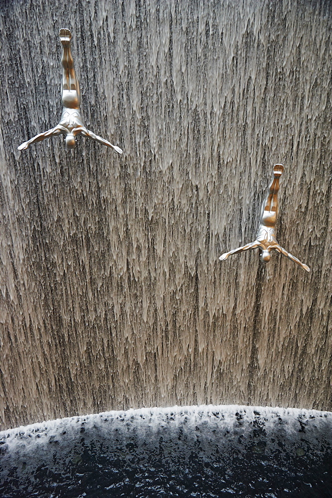 Fountain of the Mall of the Emirates Commercial Center, Dubai, United Arab Emirates, Middle East