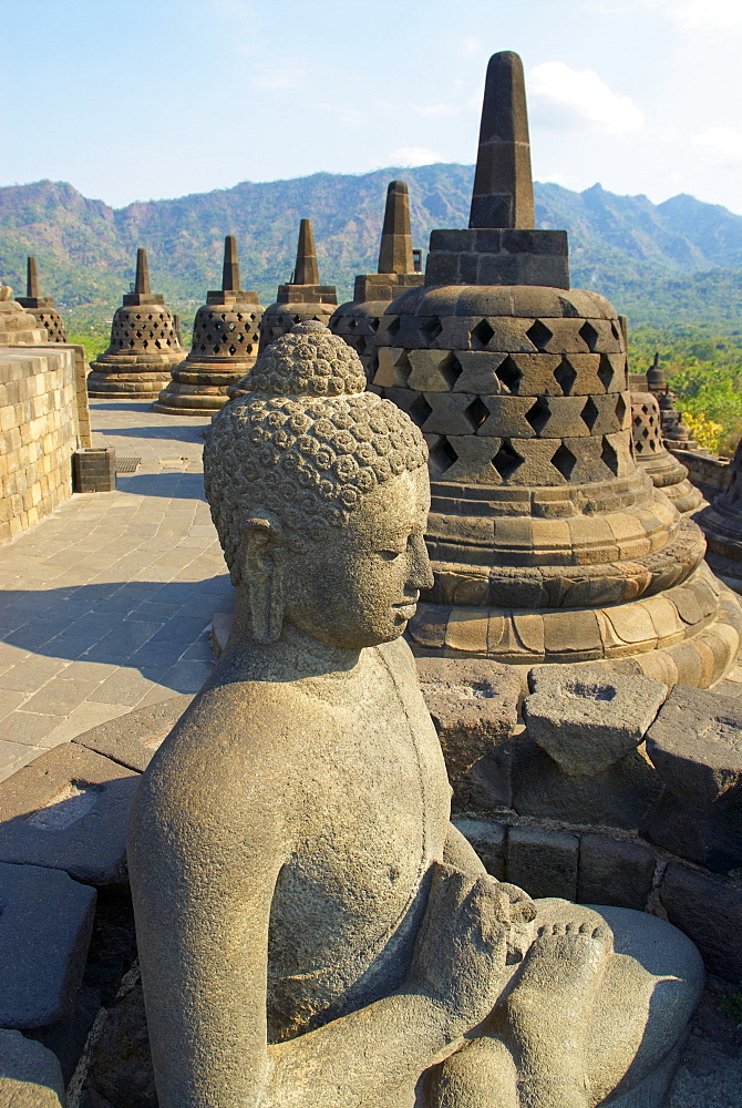 Borobudur, Buddhist archaeological site dating from the 9th century, UNESCO World Heritage Site, Java, Indonesia, Southeast Asia, Asia