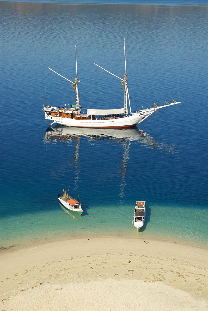 Region of Riung, Archipelago of Pulau Tujuhbelas, Flores Island, Indonesia, Southeast Asia, Asia