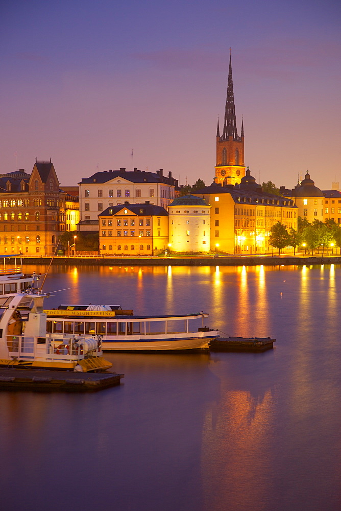 City skyline from City Hall at dusk, Kungsholmen, Stockholm, Sweden, Scandinavia, Europe