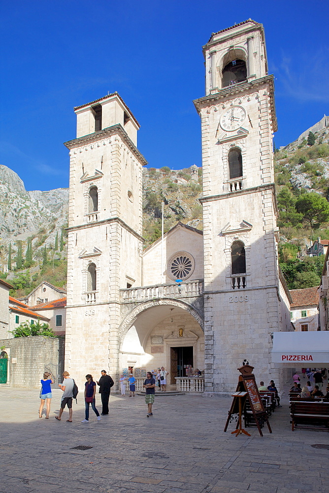 St. Nicholas Serbian Orthodox Church, Old Town, Kotor, UNESCO World Heritage Site, Montenegro, Europe