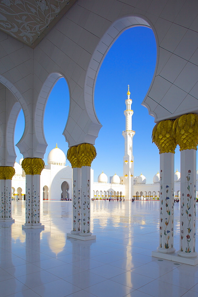 Sheikh Zayed Bin Sultan Al Nahyan Mosque, Abu Dhabi, United Arab Emirates, Middle East 