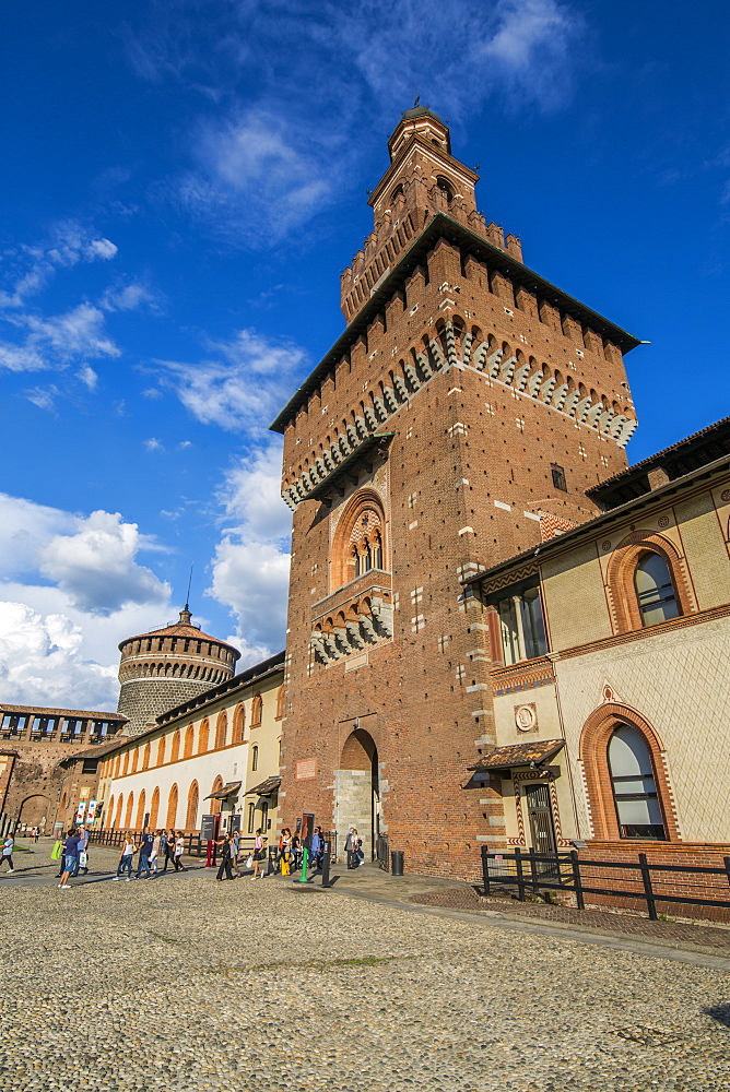 View of Castello Sforzesco (Sforza Castle) on a bright sunny day, Milan, Lombardy, Italy, Europe