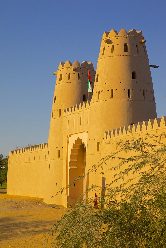 Al Jahili Fort, Al Jahili Park, Al Ain, Abu Dhabi, United Arab Emirates, Middle East 