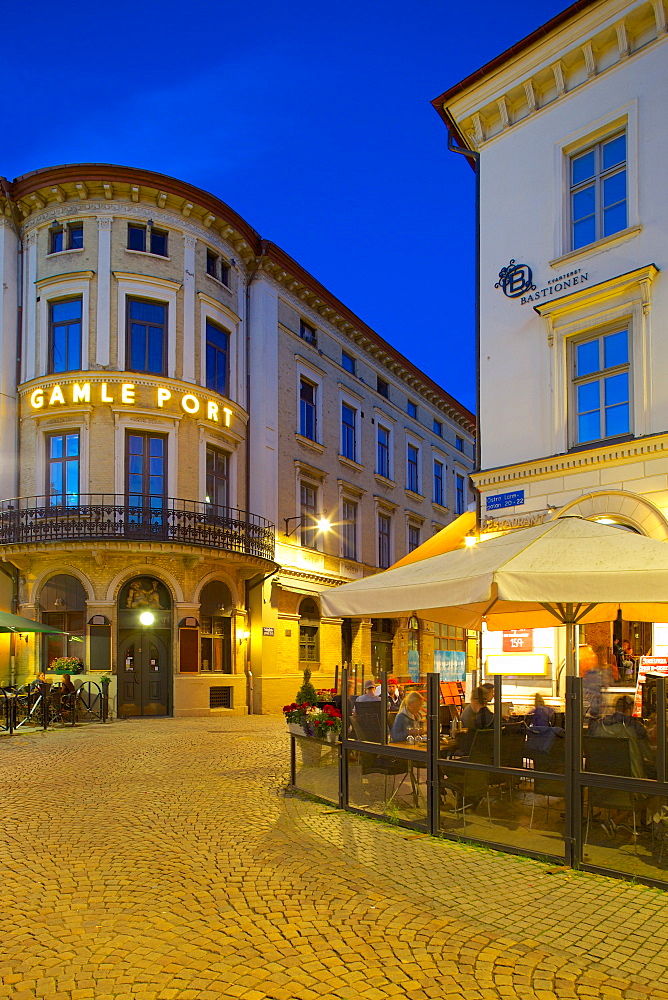 Restaurants on Ostra Larmgatan at dusk, Gothenburg, Sweden, Scandinavia, Europe