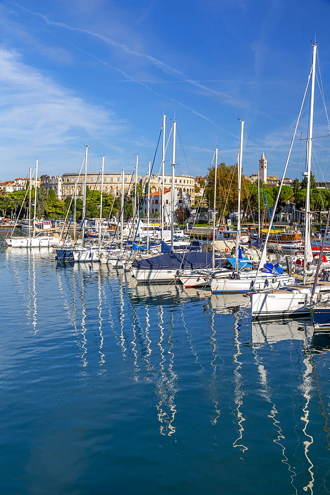 View of Pula Marina and Roman Arena (Amphitheatre), Pula, Istria County, Croatia, Adriatic, Europe