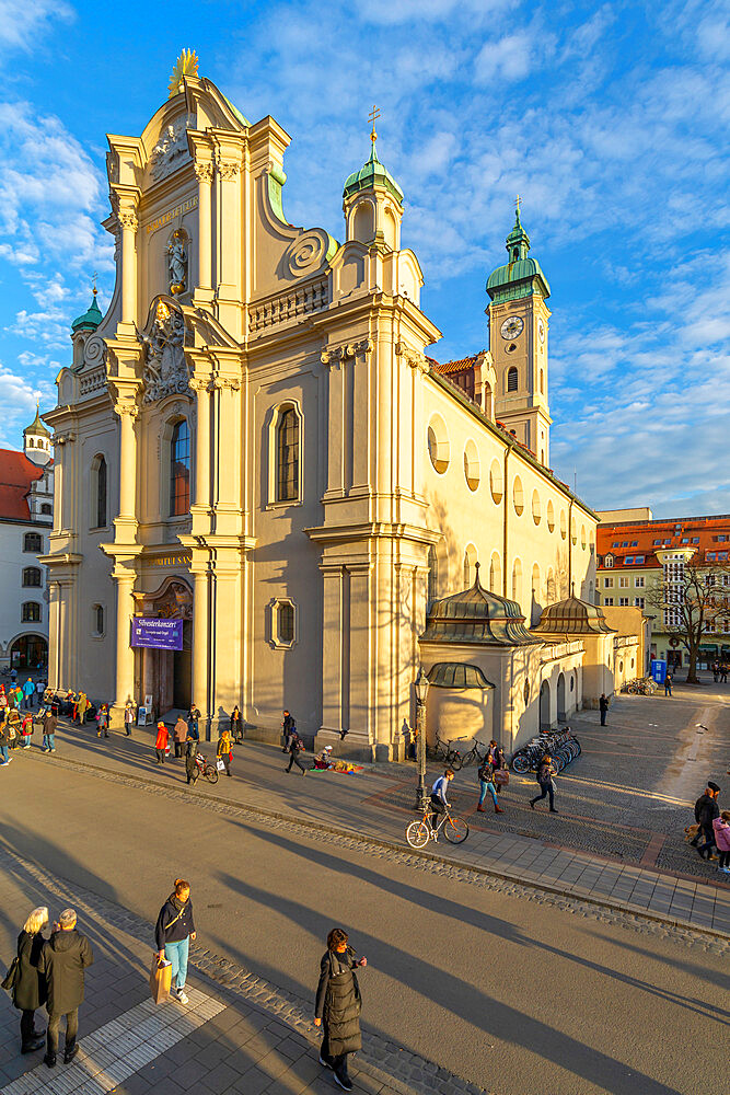 View of the Heiliggeistkirche Church clock tower, Munich, Bavaria, Germany, Europe