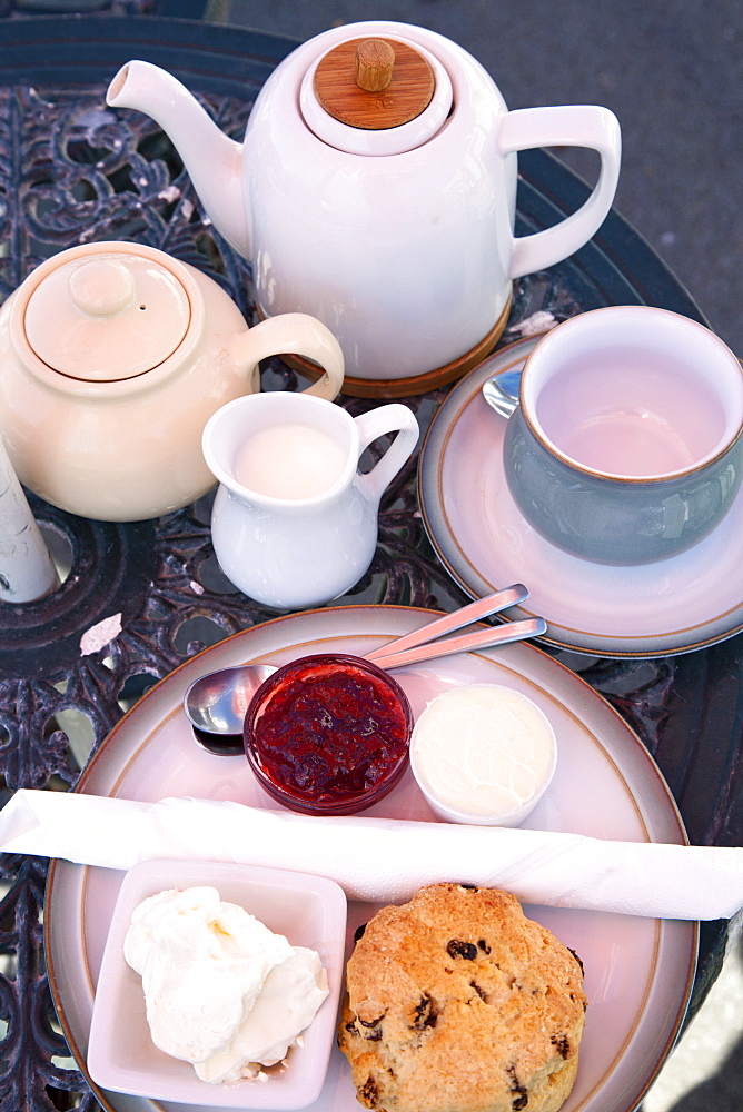 Cream tea at the Castle by the Sea Tearoom, Scarborough, North Yorkshire, Yorkshire, England, United Kingdom, Europe