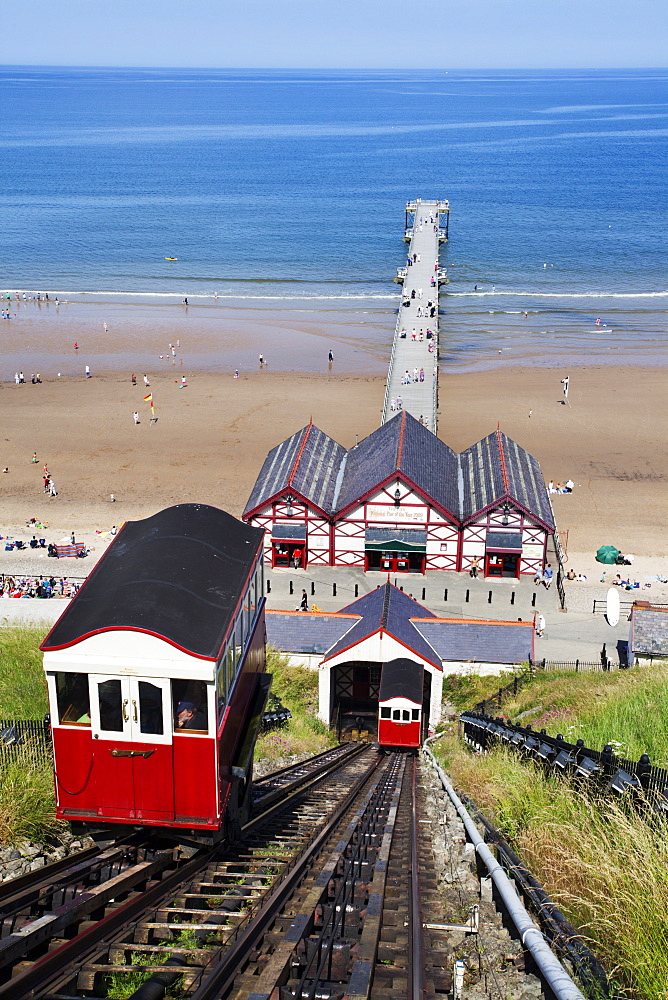 Cliff Tramway and the Pier at Saltburn by the Sea, Redcar and Cleveland, North Yorkshire, Yorkshire, England, United Kingdom, Europe 