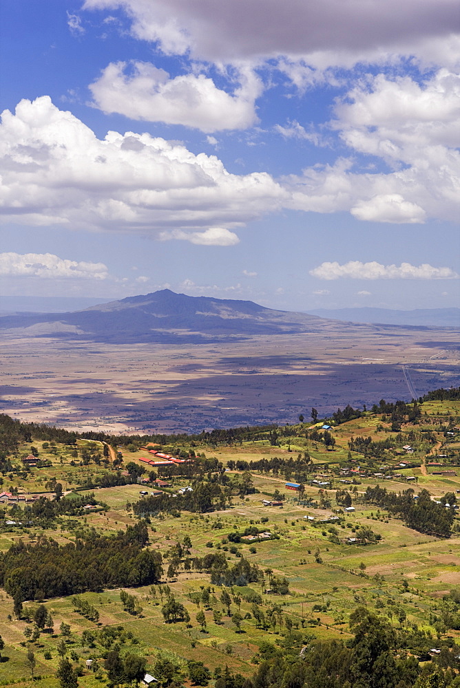 Mount Longonot and the escarpments of the Rift Valley, Kenya, East Africa, Africa