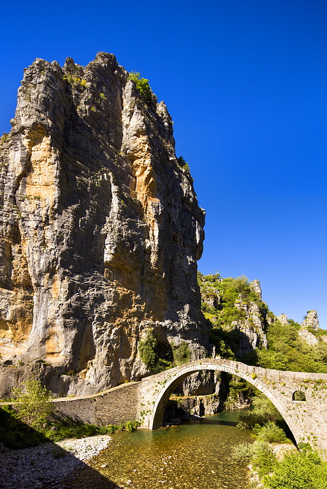 Kokoris Bridge near Kipi, Zagoria, Epirus, Greece, Europe