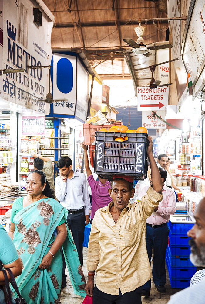 Interior of Crawford Market, Mumbai, India, South Asia