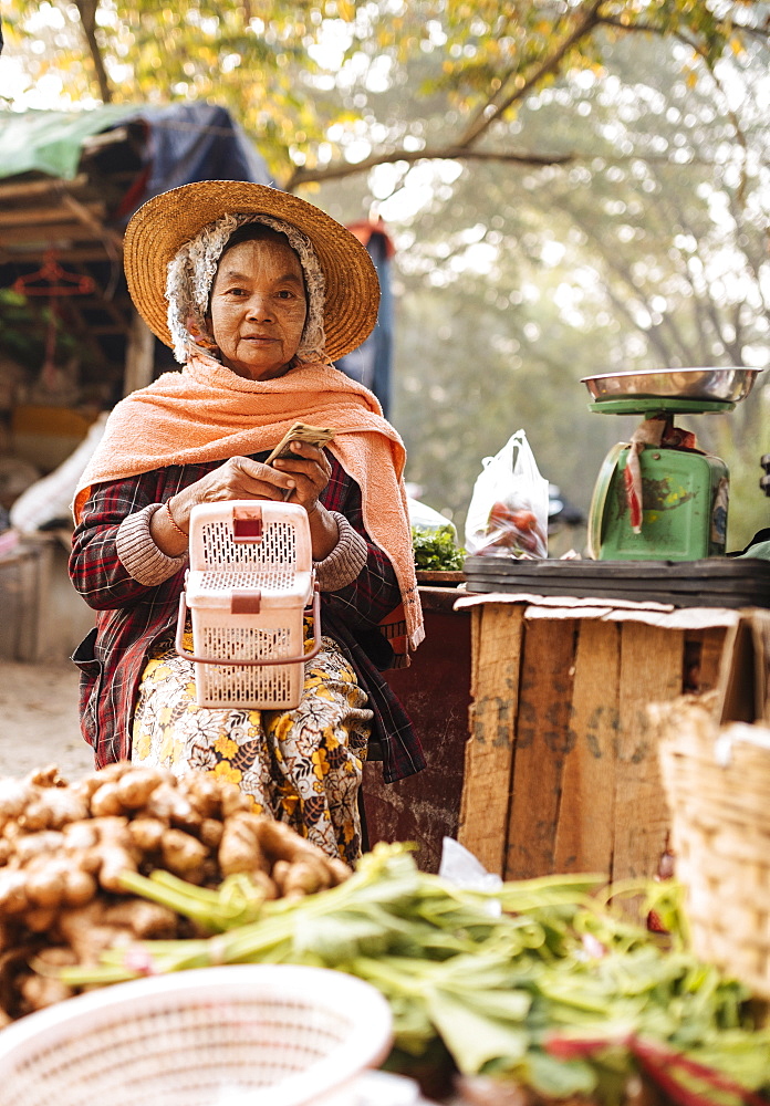 Hsipaw Morning Market, Hsipaw, Shan State, Myanmar (Burma), Asia