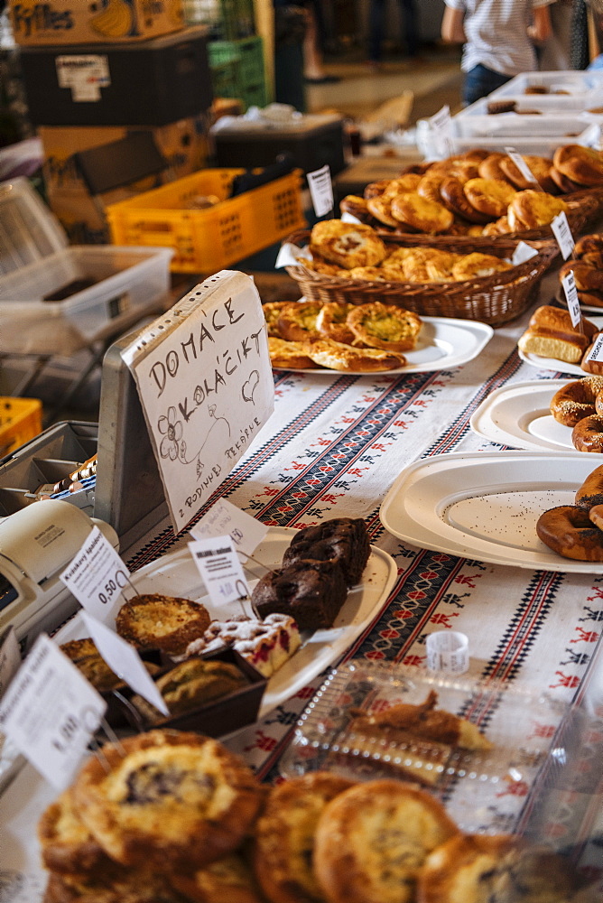 Bakery stall, Old Market, Old Town, Bratislava, Slovakia, Europe